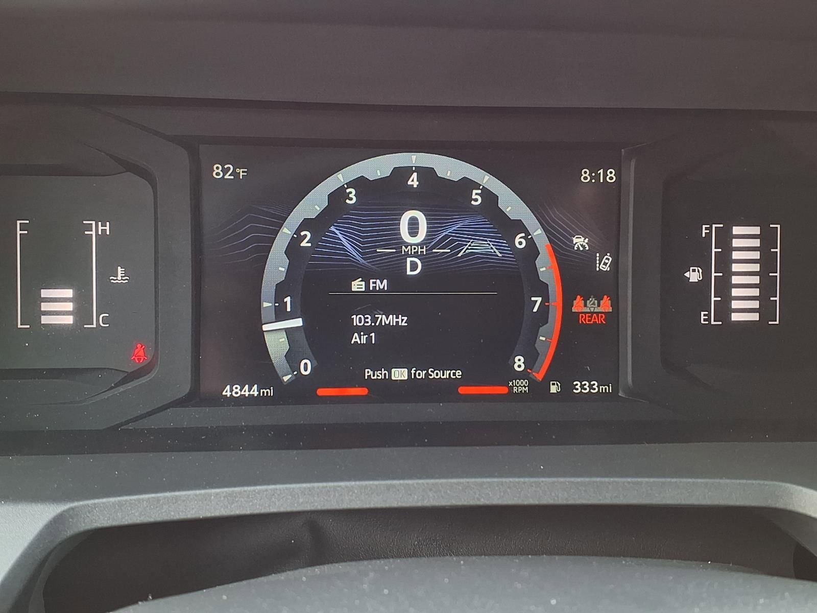 Certified 2025 Toyota Tacoma SR5 AWD/4WD image 15