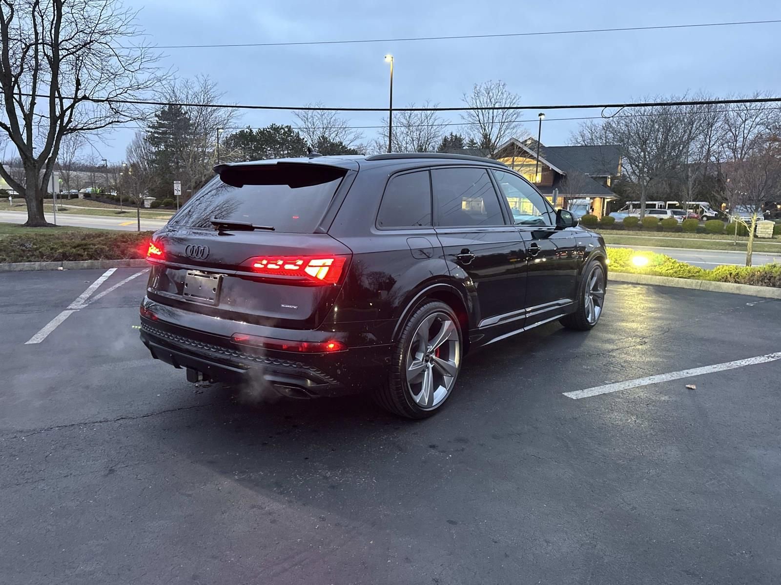 New 2026 Audi Q7 3.0T Prestige image 7