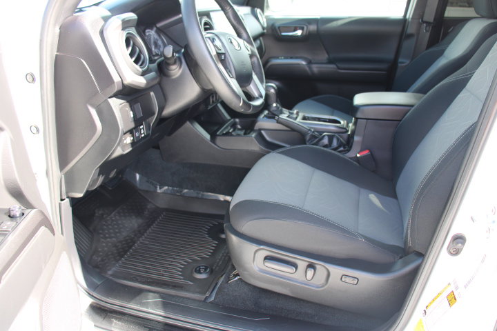 Certified 2023 Toyota Tacoma TRD Off-Road w/ Black Out Package (TMS) image 14