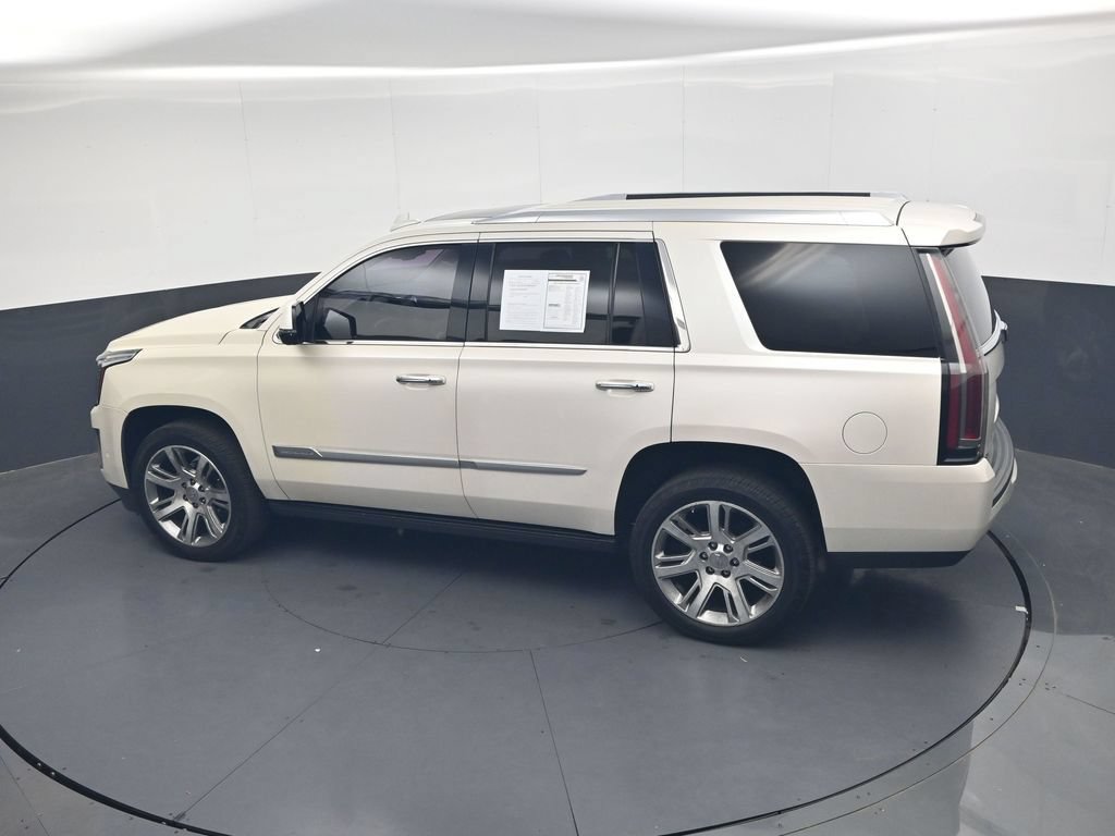 Used 2015 Cadillac Escalade Premium RWD image 29