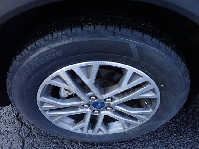 Certified 2022 Ford Escape SEL w/ Technology Package image 12