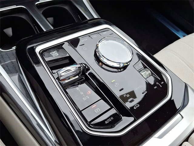 New 2026 BMW 760i xDrive image 14