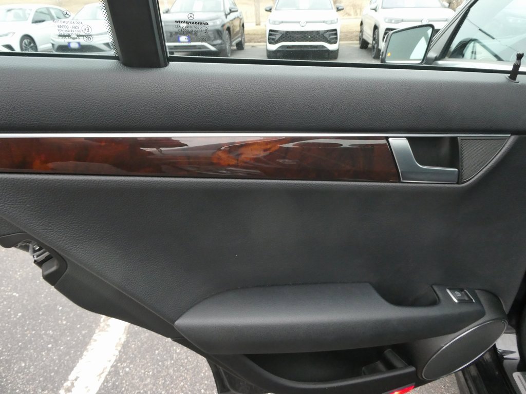 Used 2012 Mercedes-Benz C 300 4MATIC Sedan image 25