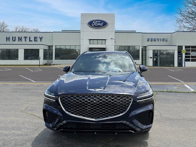 Used 2024 Genesis GV70 3.5T Sport w/ Sport Prestige Package AWD/4WD image 3