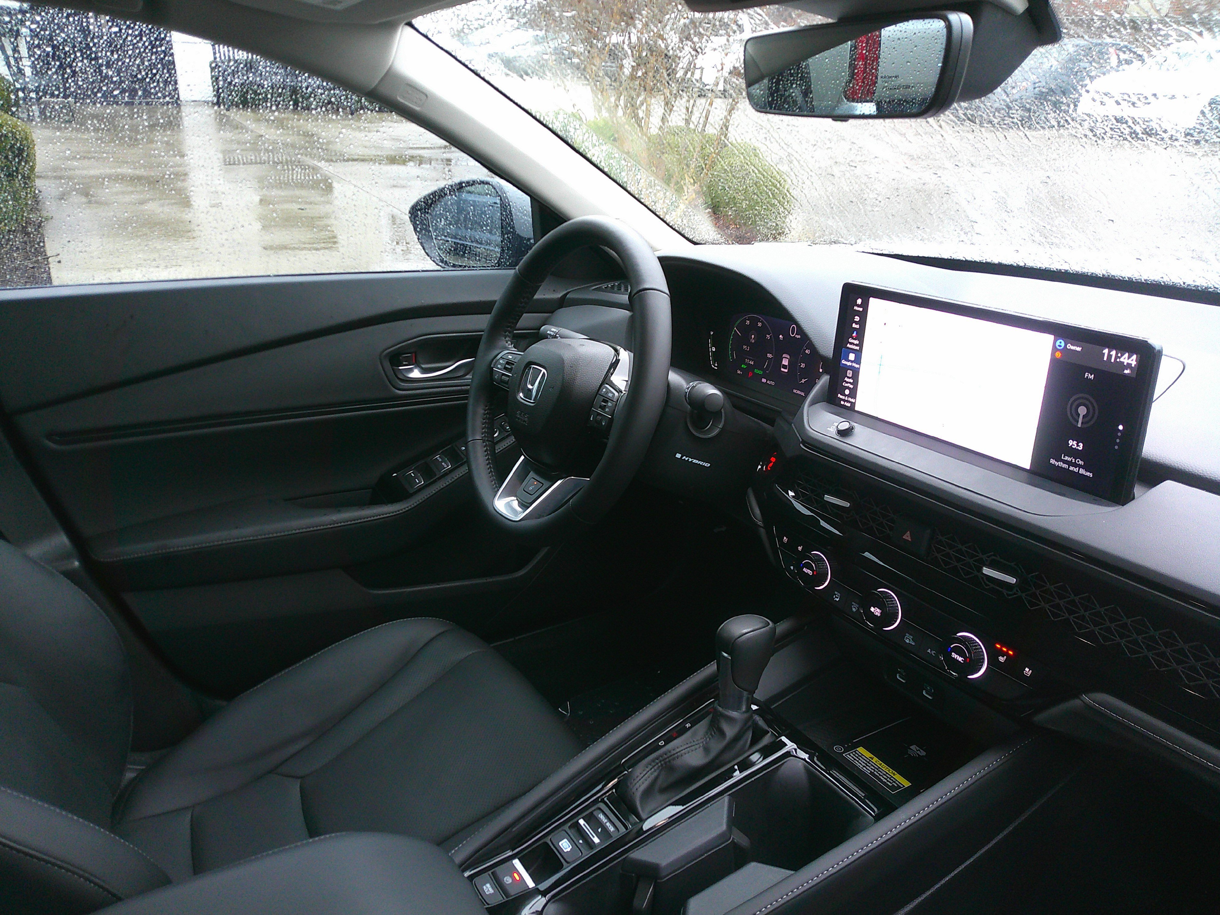 Used 2025 Honda Accord Touring image 32