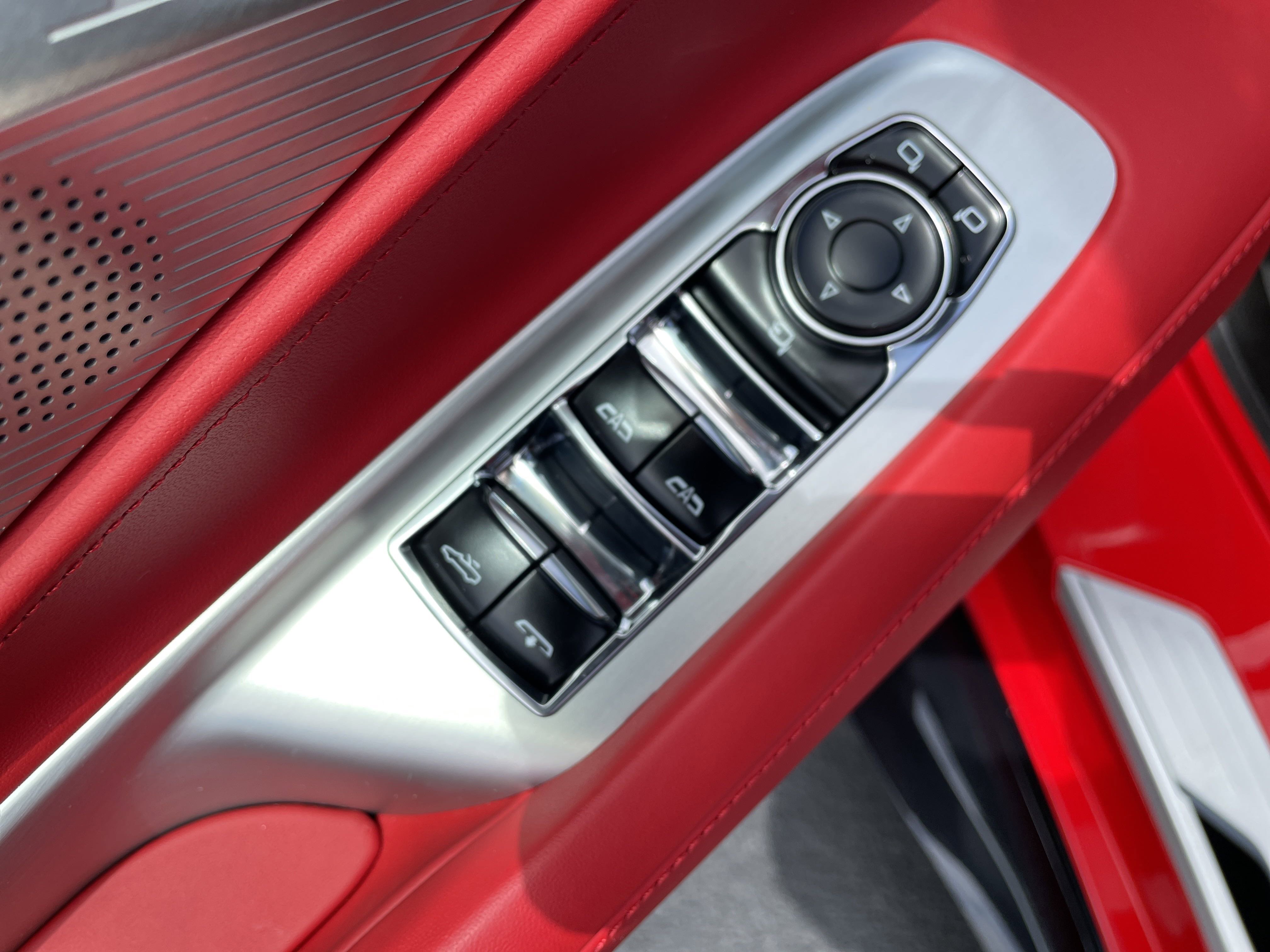 Used 2025 Chevrolet Corvette E-Ray w/ LPO, Roadside Safety Package image 20