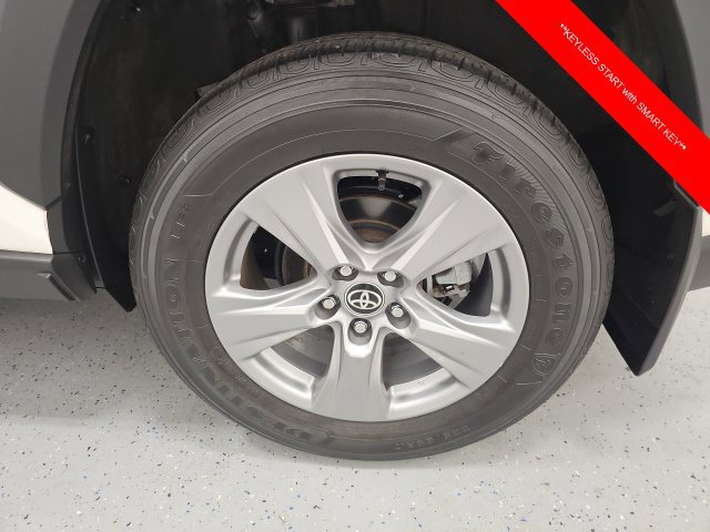 Certified 2024 Toyota RAV4 XLE w/ Convenience Package AWD/4WD image 11