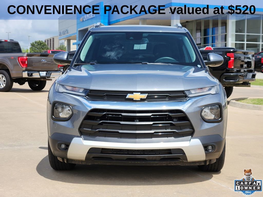 Used 2022 Chevrolet TrailBlazer LT w/ Convenience Package FWD image 3
