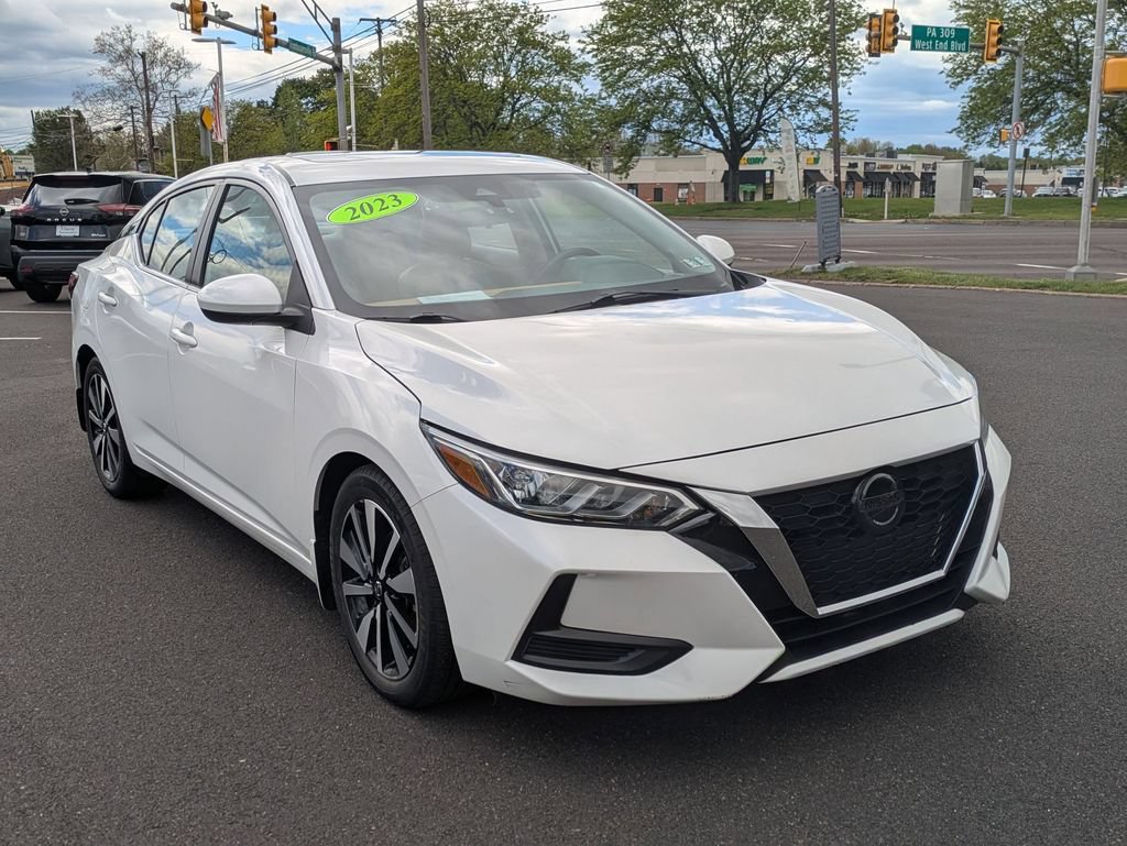 Used 2023 Nissan Sentra SV w/ SV Premium Package FWD image 3