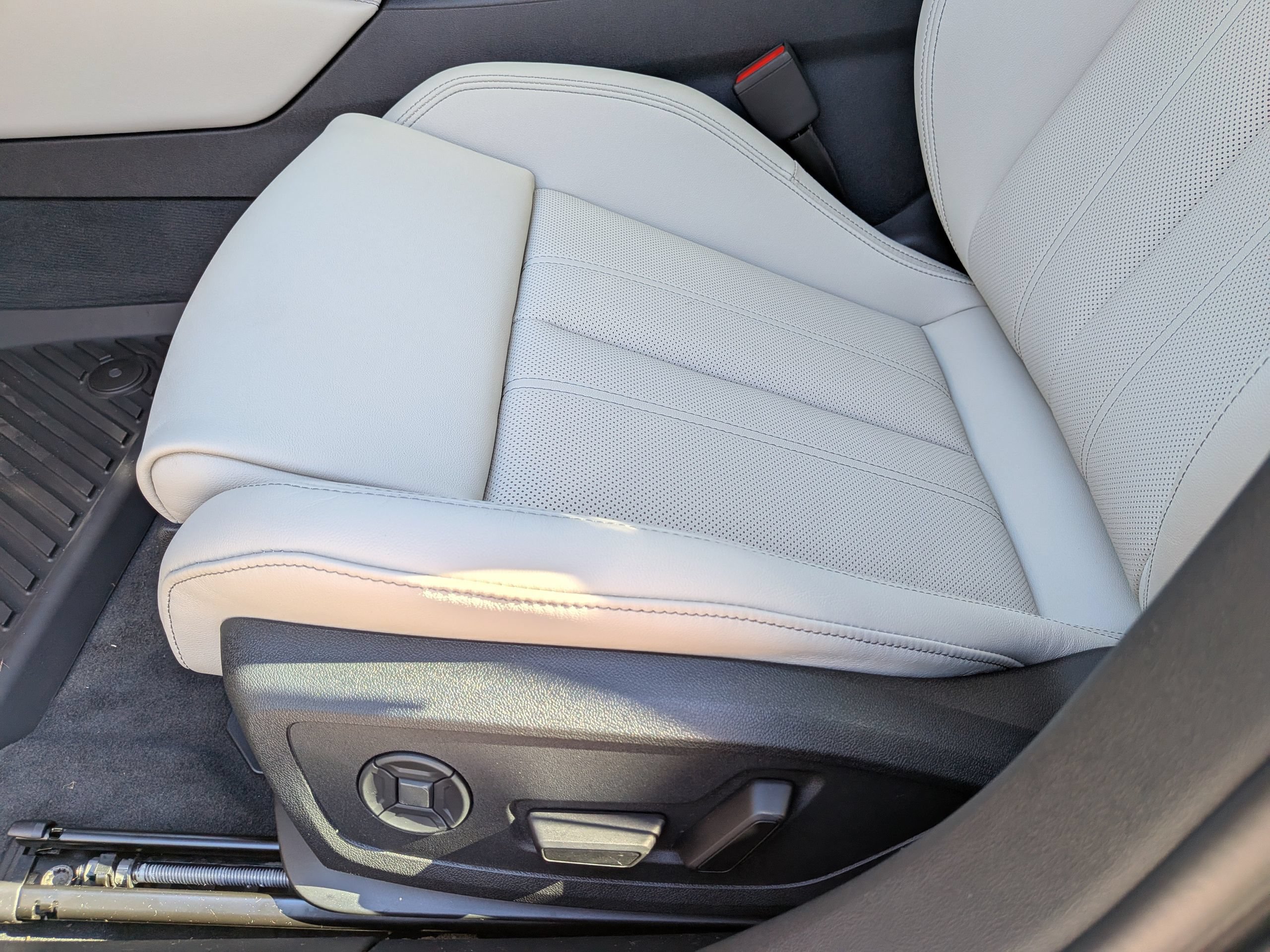 New 2026 Audi A6 Premium Plus AWD/4WD image 23