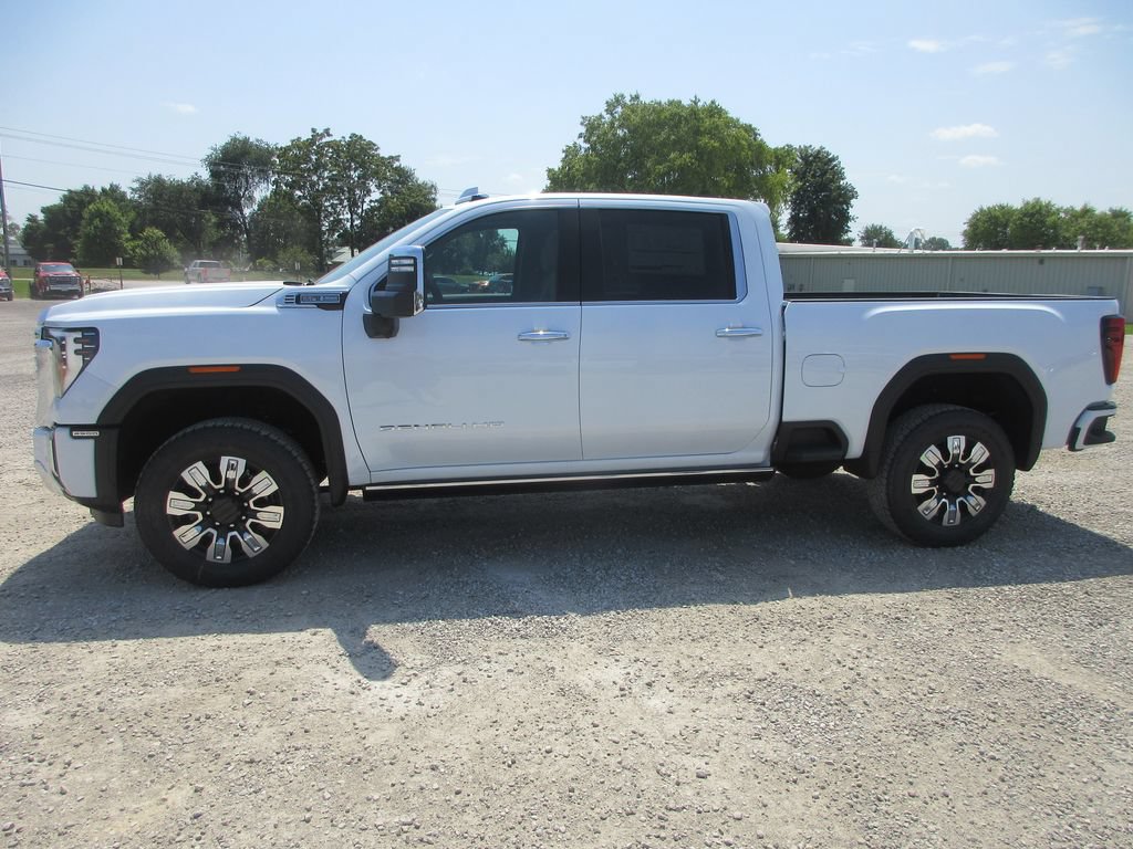 New 2026 GMC Sierra 2500 Denali w/ Denali Reserve Package AWD/4WD image 10