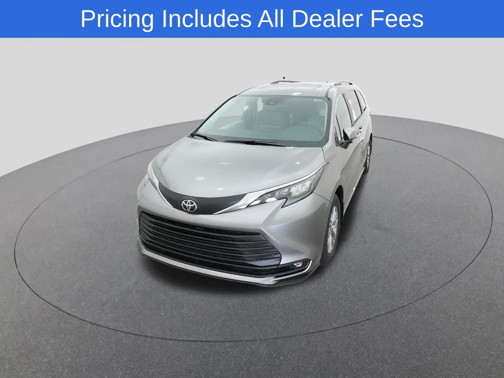 New 2026 Toyota Sienna XLE FWD image 16