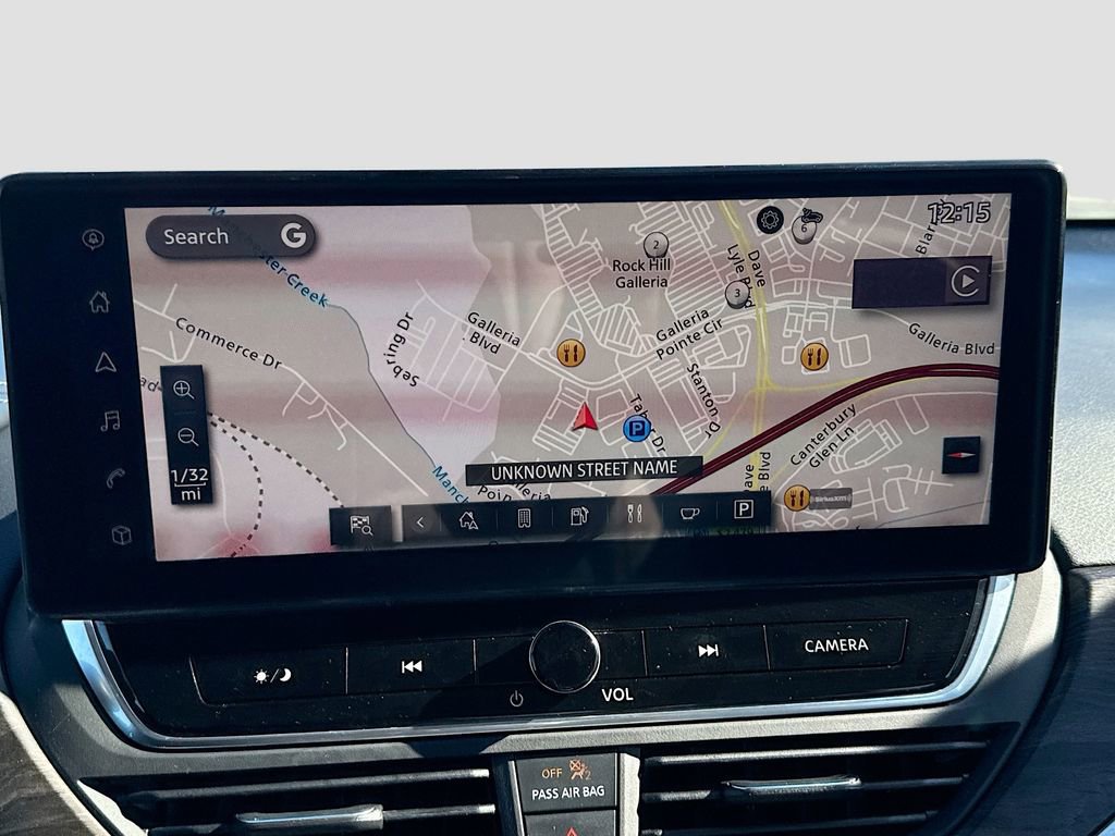 Used 2023 Nissan Altima 2.5 SV w/ SV Premium Package image 13