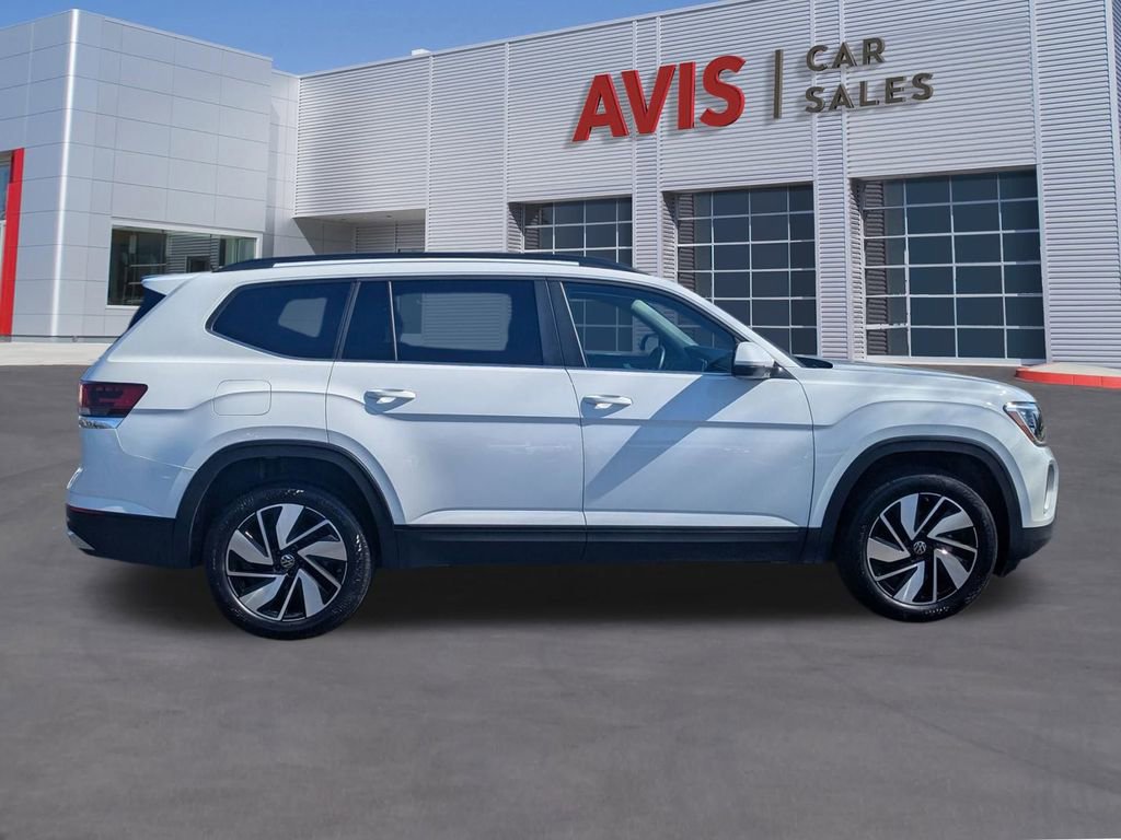 Used 2025 Volkswagen Atlas SE image 5