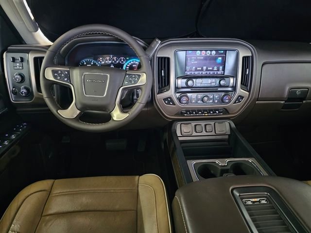 Used 2017 GMC Sierra 2500 Denali w/ Duramax Plus Package image 28