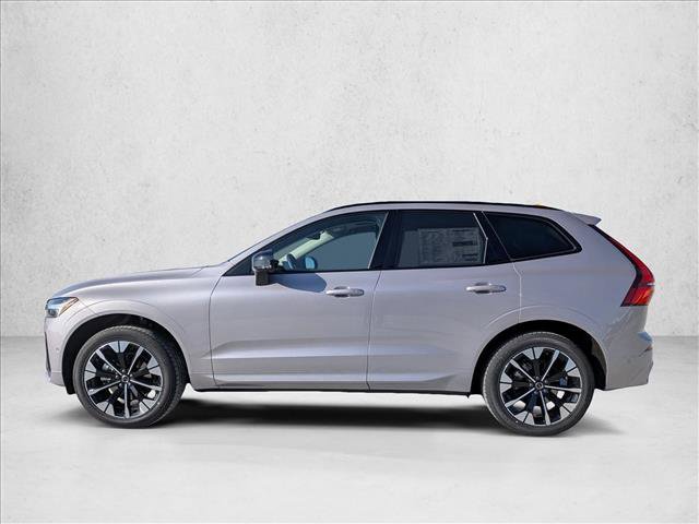 New 2026 Volvo XC60 B5 Plus w/ Climate Package image 10