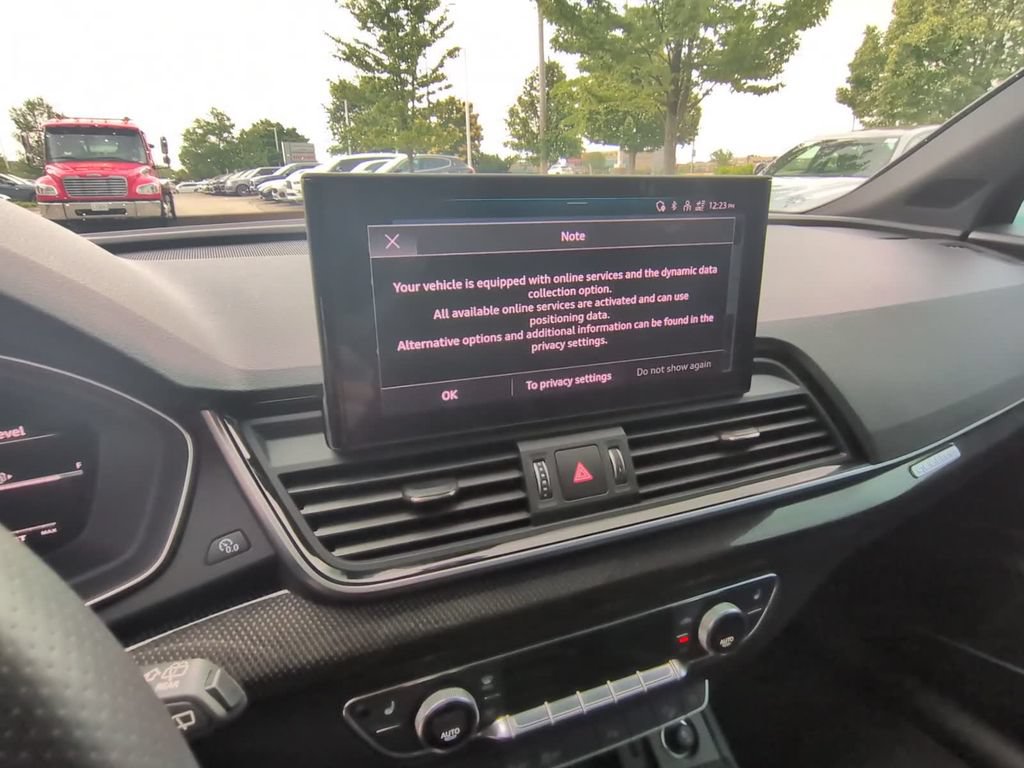 Used 2024 Audi SQ5 Premium Plus AWD/4WD image 23
