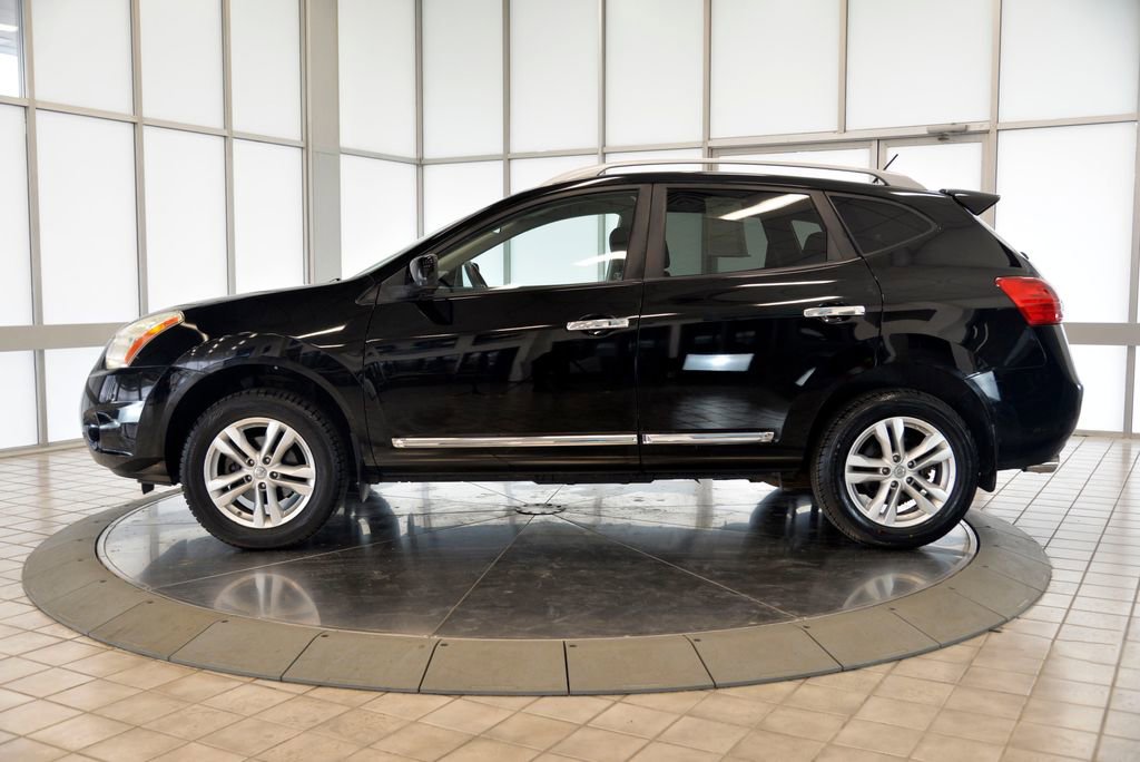 Used 2012 Nissan Rogue SV AWD/4WD image 5