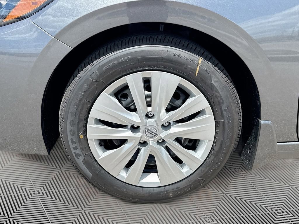 Used 2025 Nissan Sentra S FWD image 27
