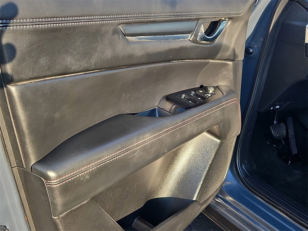 Used 2023 MAZDA CX-5 Carbon Edition image 18