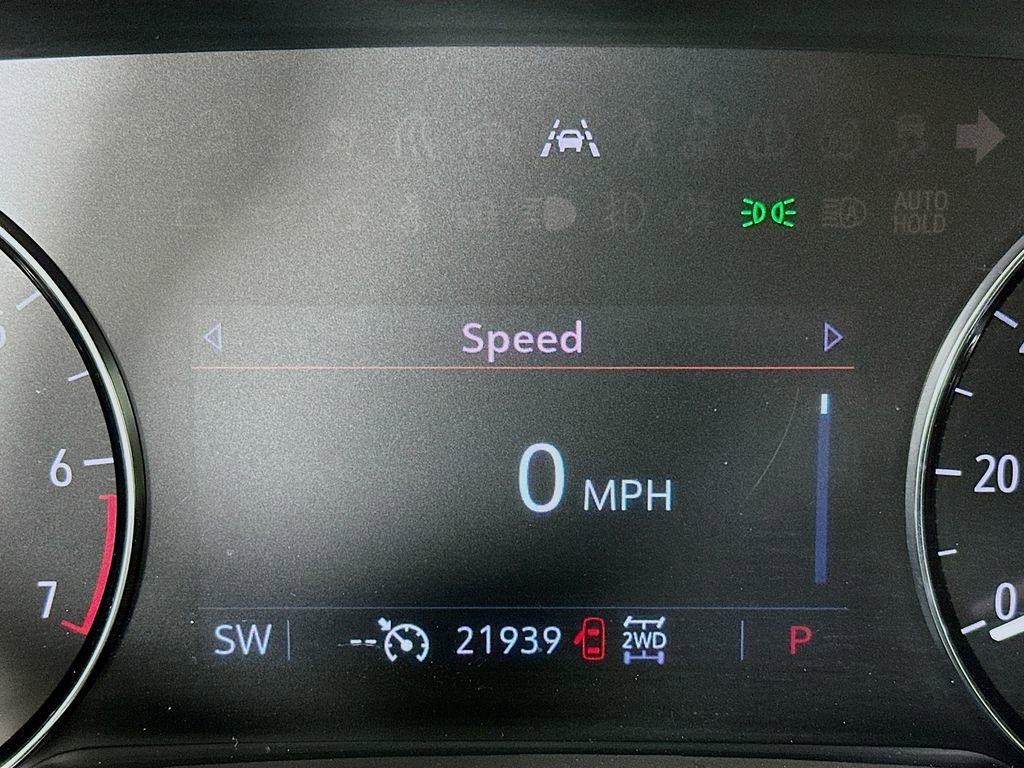 Used 2023 Buick Envision Preferred image 17