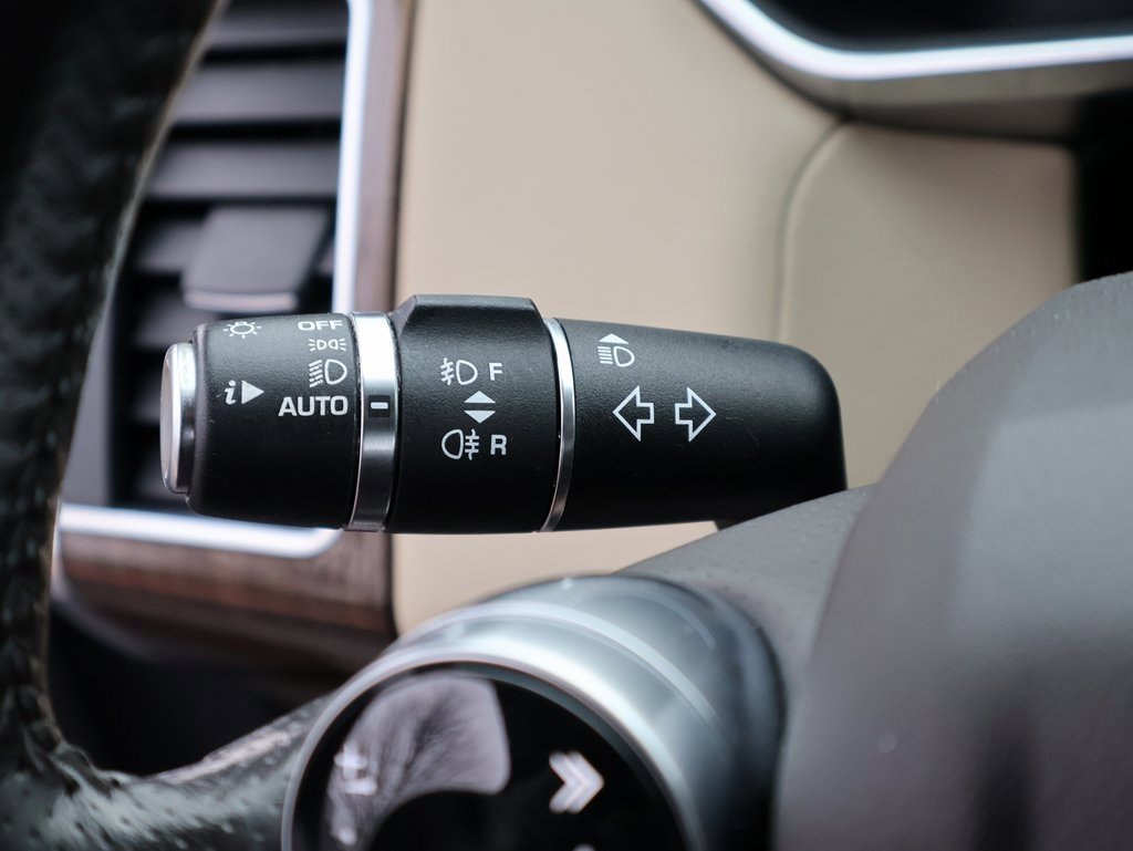 Used 2019 Land Rover Range Rover Sport SE image 34