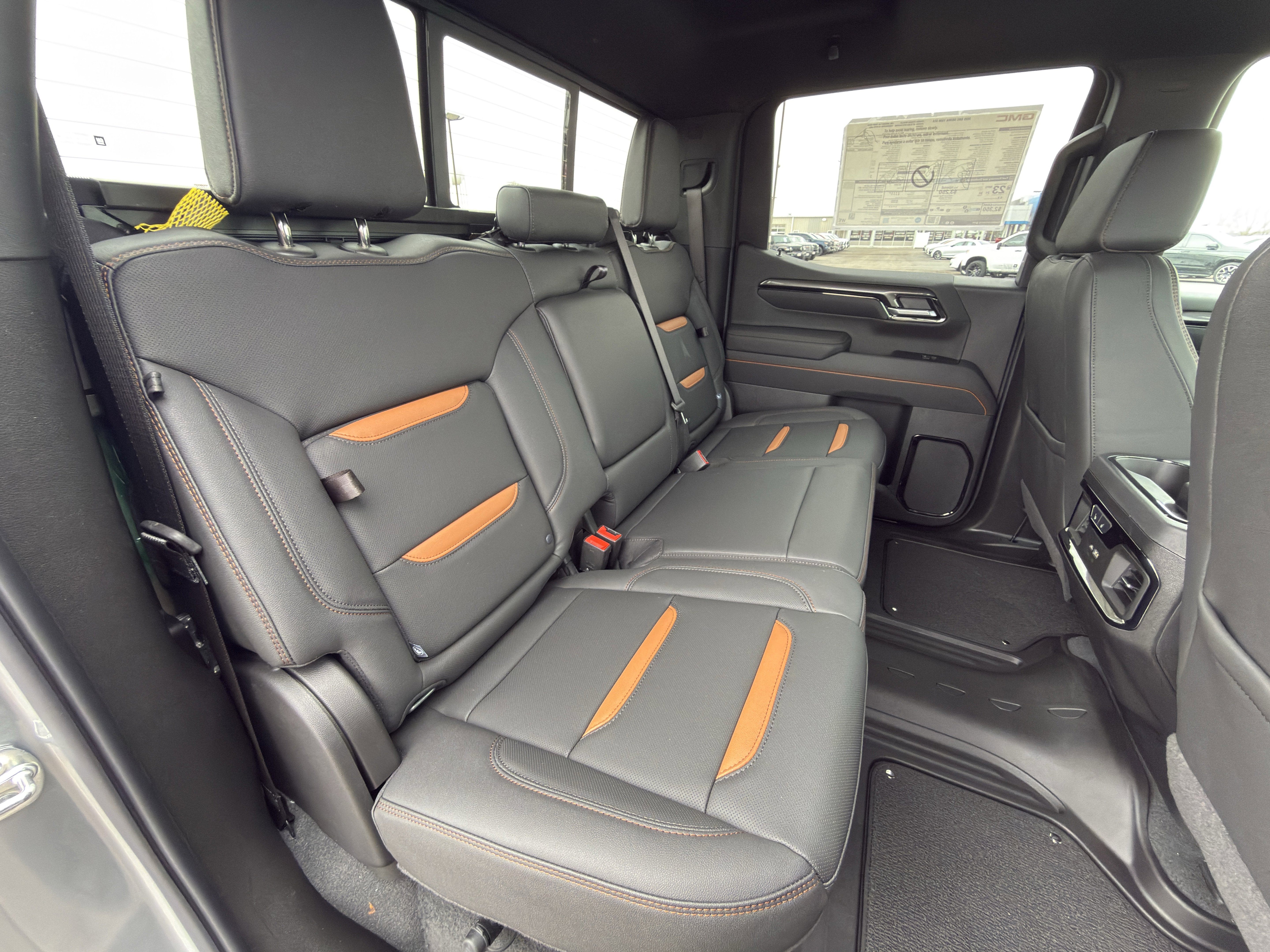 New 2026 GMC Sierra 1500 AT4 w/ AT4 Premium Package AWD/4WD image 18