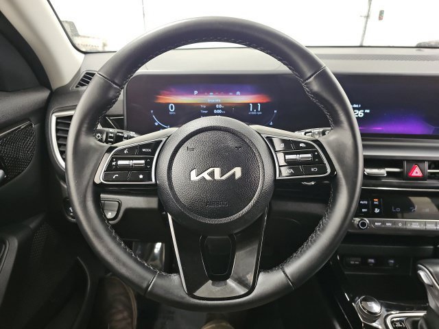 Used 2024 Kia Seltos S AWD/4WD image 18