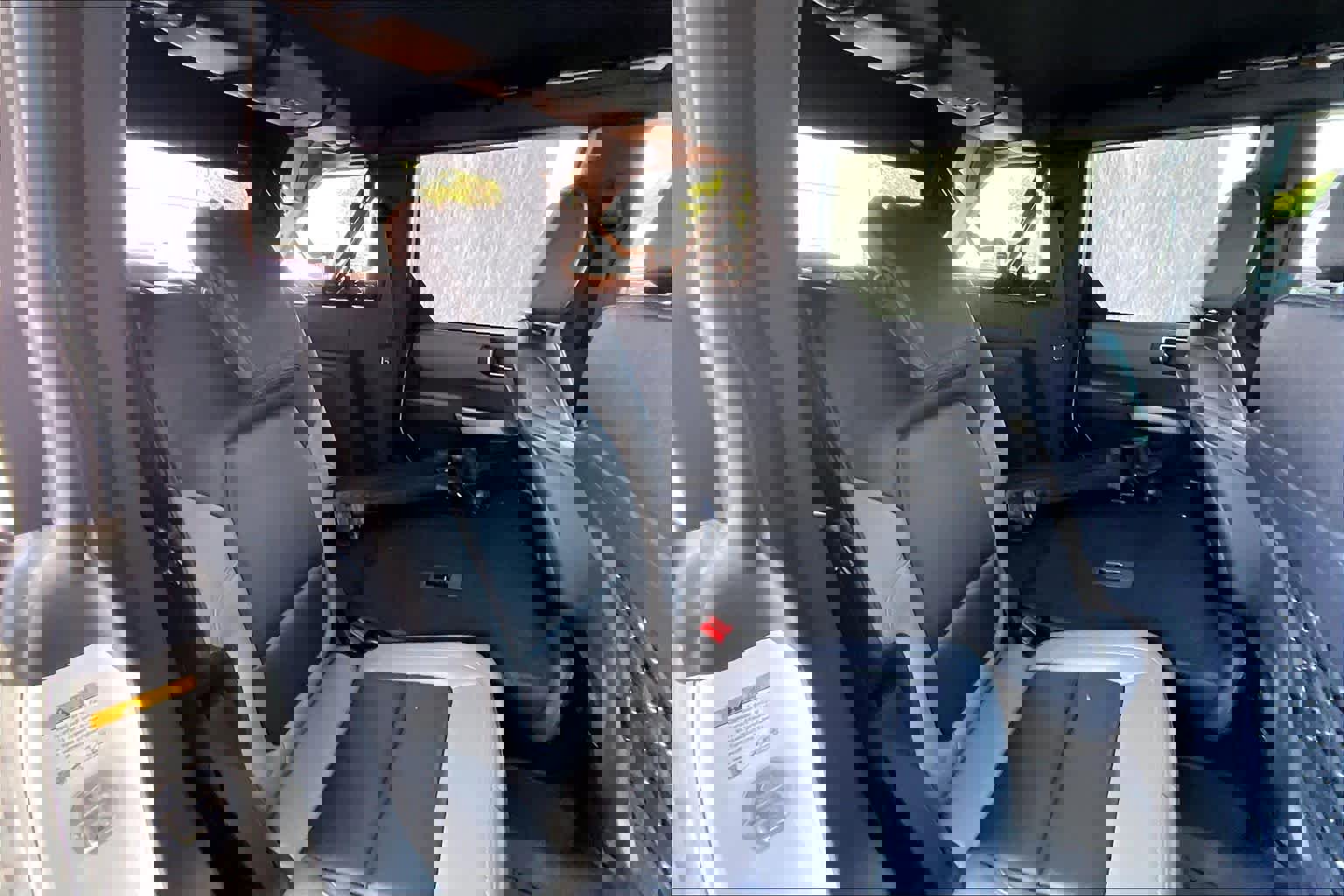 Used 2023 Ford Bronco Black Diamond w/ Sasquatch Package image 18