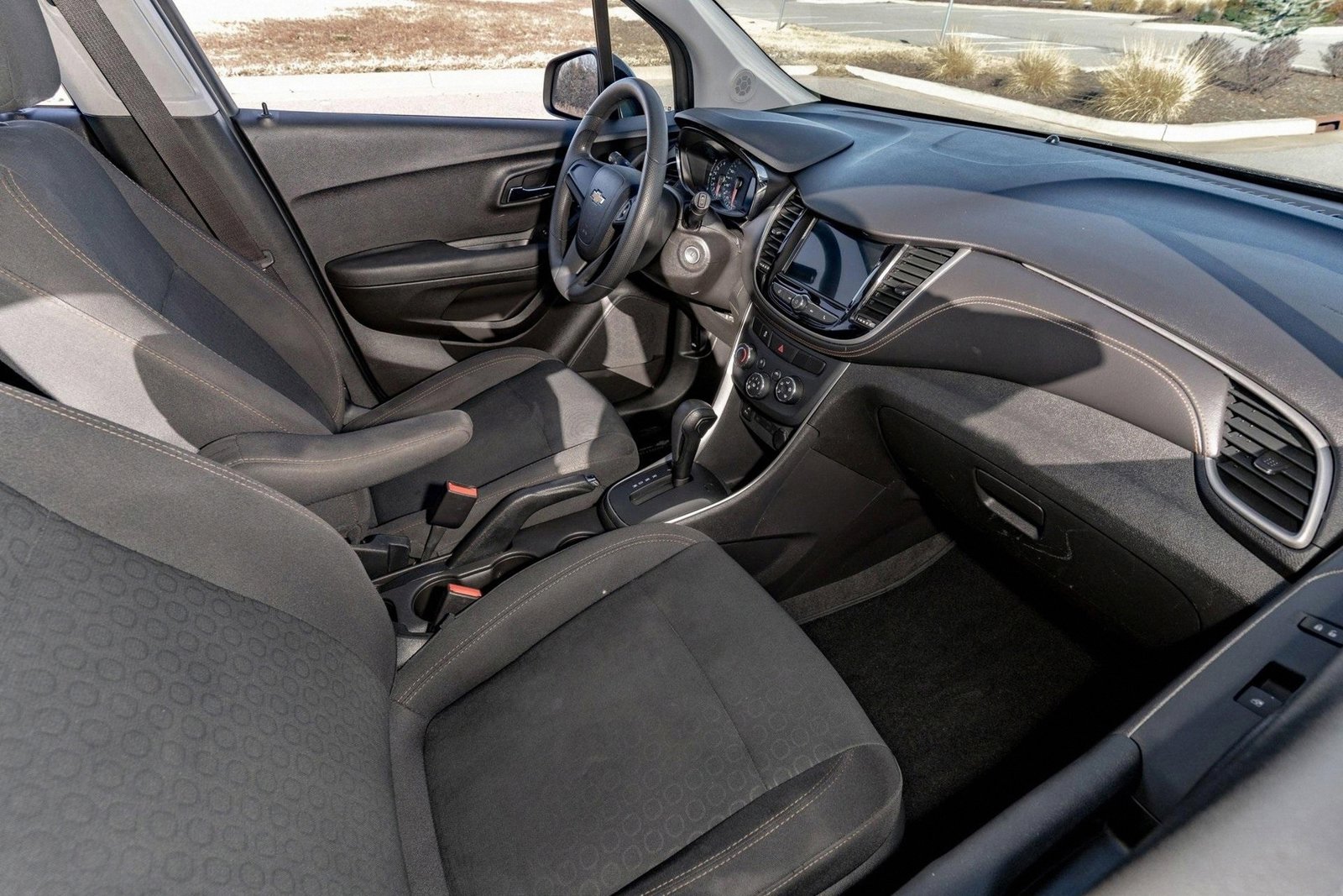 Used 2016 Chevrolet Trax LS FWD image 6