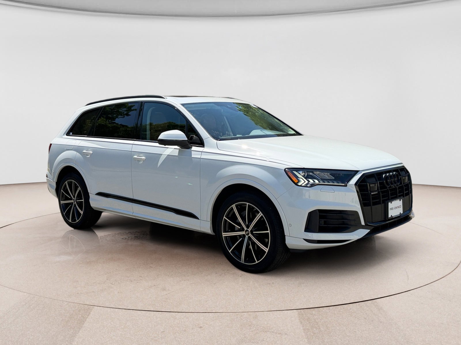 Used 2023 Audi Q7 3.0T Premium Plus AWD/4WD image 7
