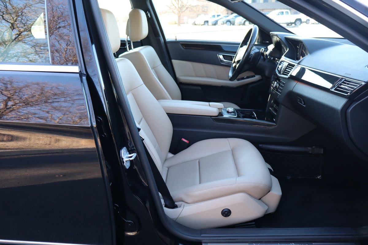Used 2011 Mercedes-Benz E 350 4MATIC image 22