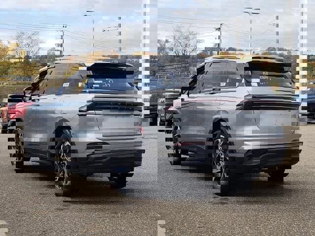 New 2026 Lincoln Nautilus Premier image 6