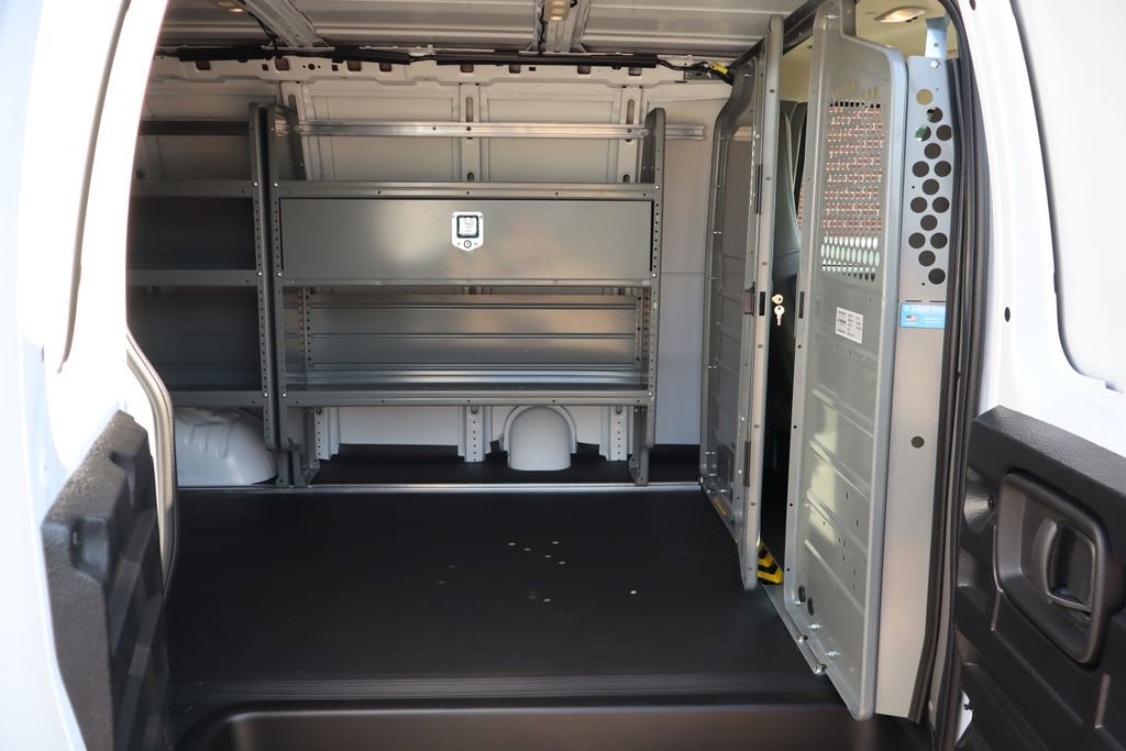 New 2025 Chevrolet Express 2500 w/ Driver Convenience Package image 39