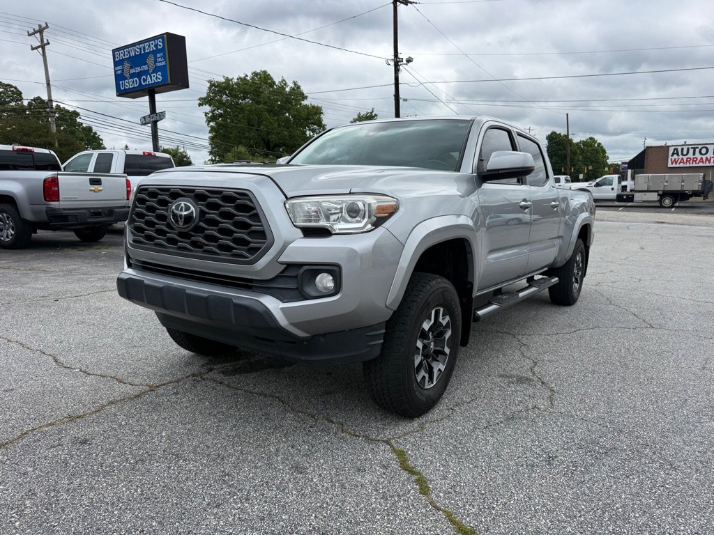 Used 2019 Toyota Tacoma SR5 AWD/4WD image 1