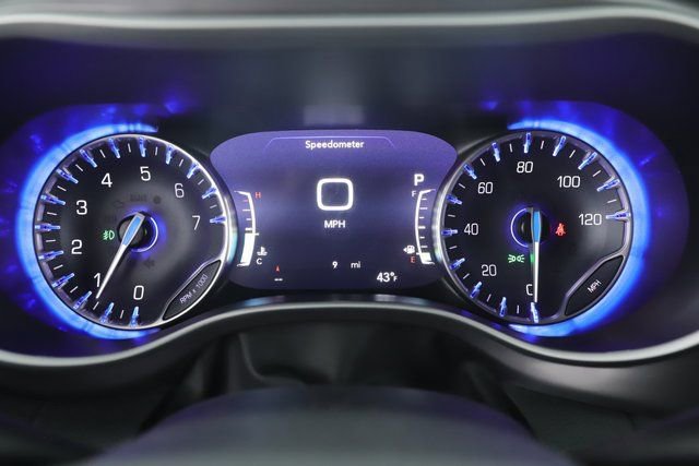 New 2026 Chrysler Pacifica Select w/ S Appearance Package image 21