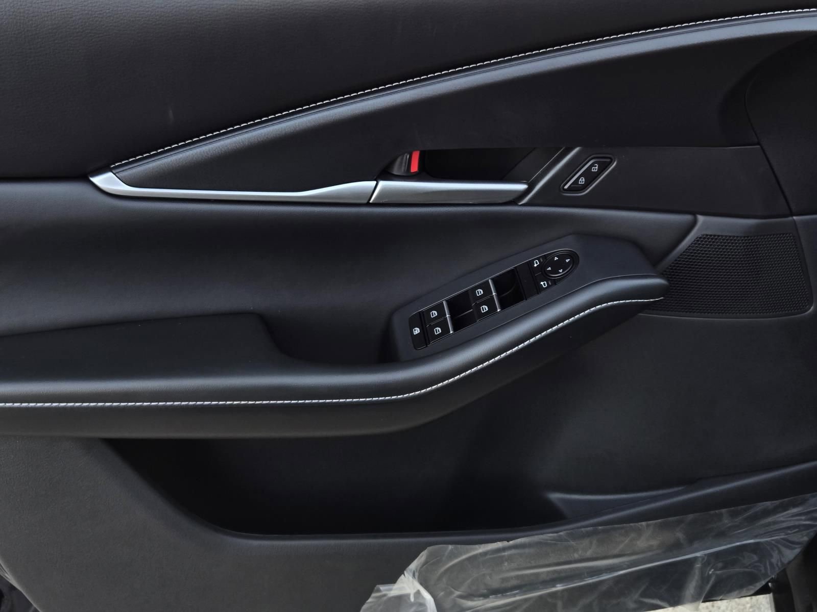 New 2026 MAZDA CX-30 Aire Edition AWD/4WD image 16