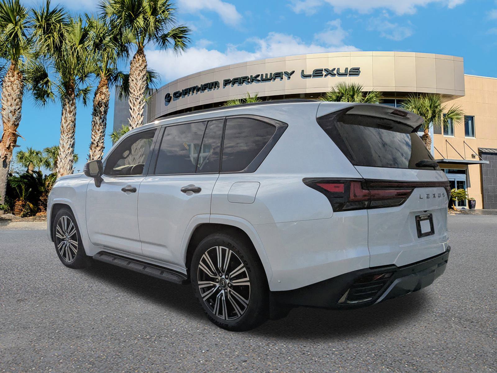 New 2025 Lexus LX 700h Luxury w/ Appearance Package image 6
