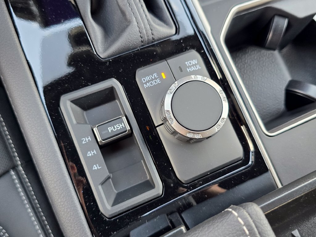 New 2026 Toyota Tundra Limited AWD/4WD image 6