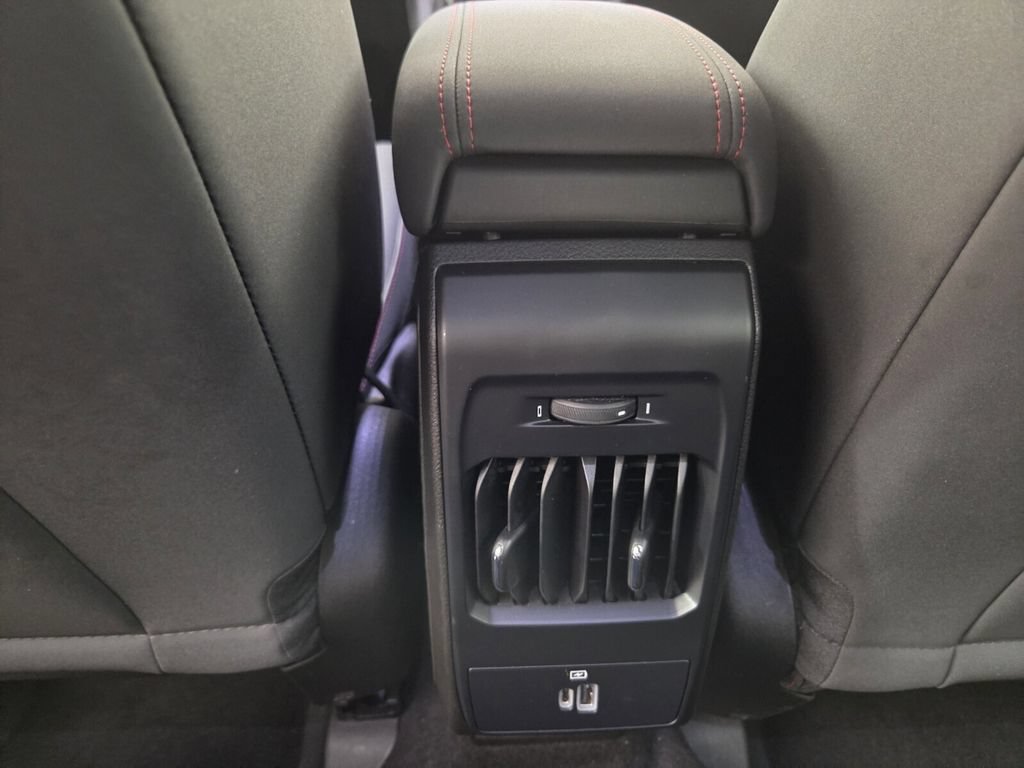 Used 2025 Dodge Hornet GT AWD/4WD image 24