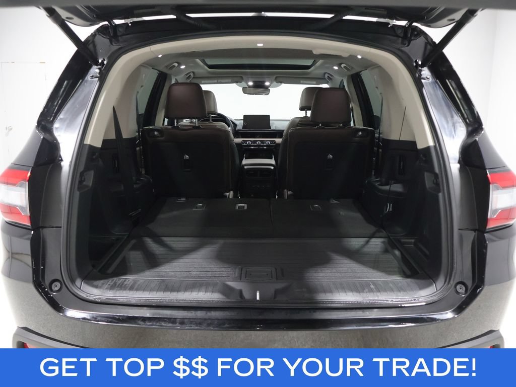 Used 2024 Honda Pilot Elite image 4