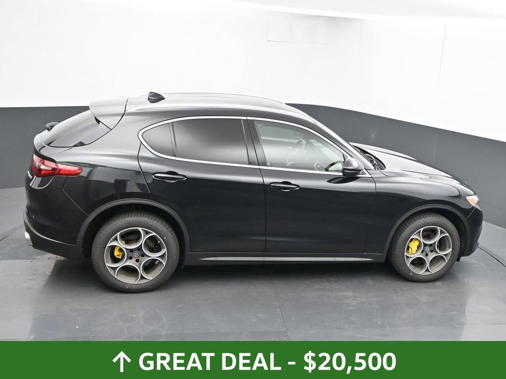 Used 2020 Alfa Romeo Stelvio Sport w/ Cold Weather Package image 38