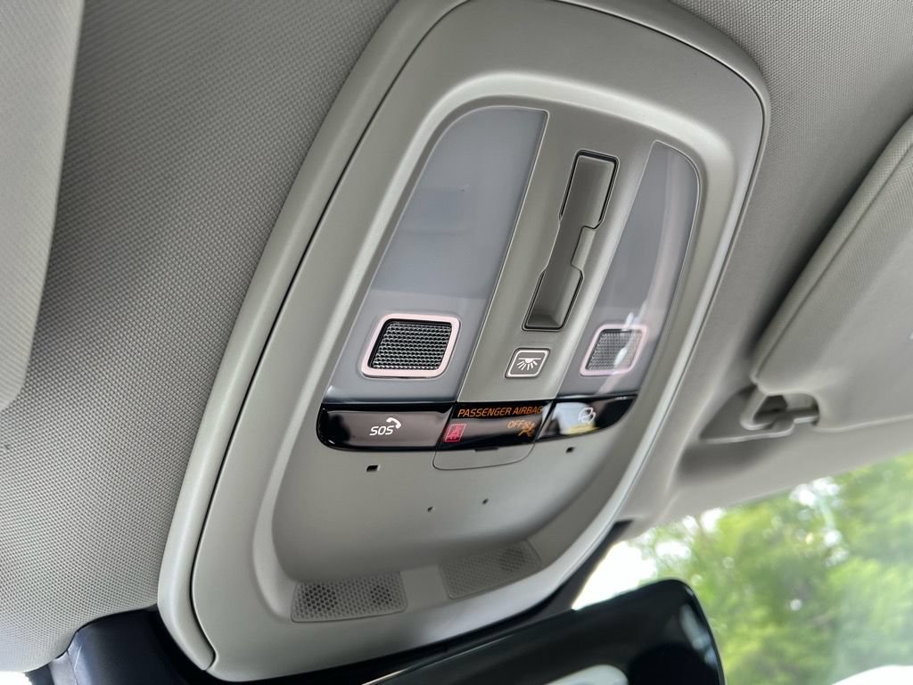 New 2026 Volvo XC90 B6 Plus w/ Protection Package Premier AWD/4WD image 20