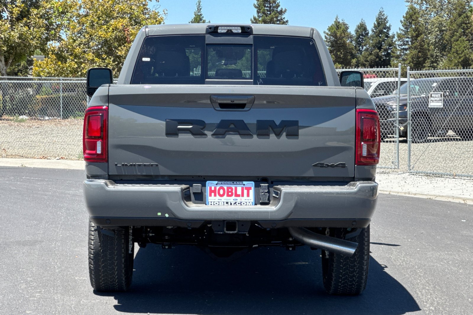 New 2026 RAM 2500 Limited AWD/4WD image 4