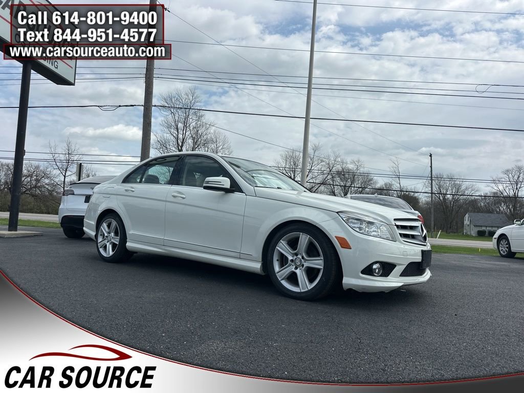 Used 2010 Mercedes-Benz C 300 4MATIC Sedan image 3