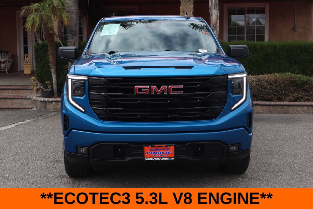 Used 2023 GMC Sierra 1500 Elevation w/ X31 Off-Road Package AWD/4WD image 3