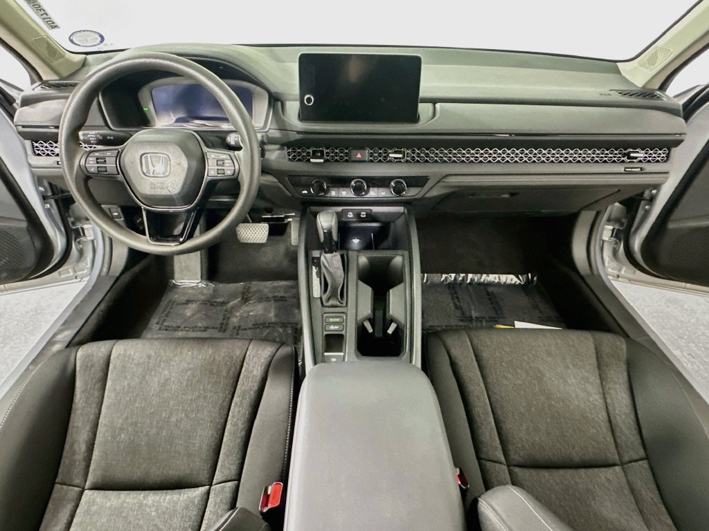 Used 2026 Honda Accord SE image 18