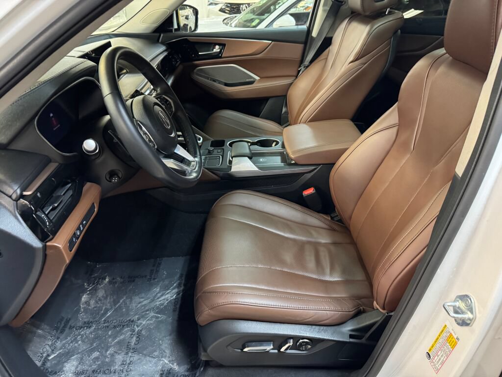 Certified 2023 Acura MDX w/ Technology Package AWD/4WD image 25