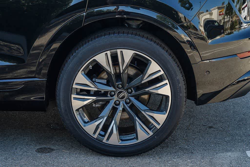 New 2026 Audi Q8 Premium Plus AWD/4WD image 9