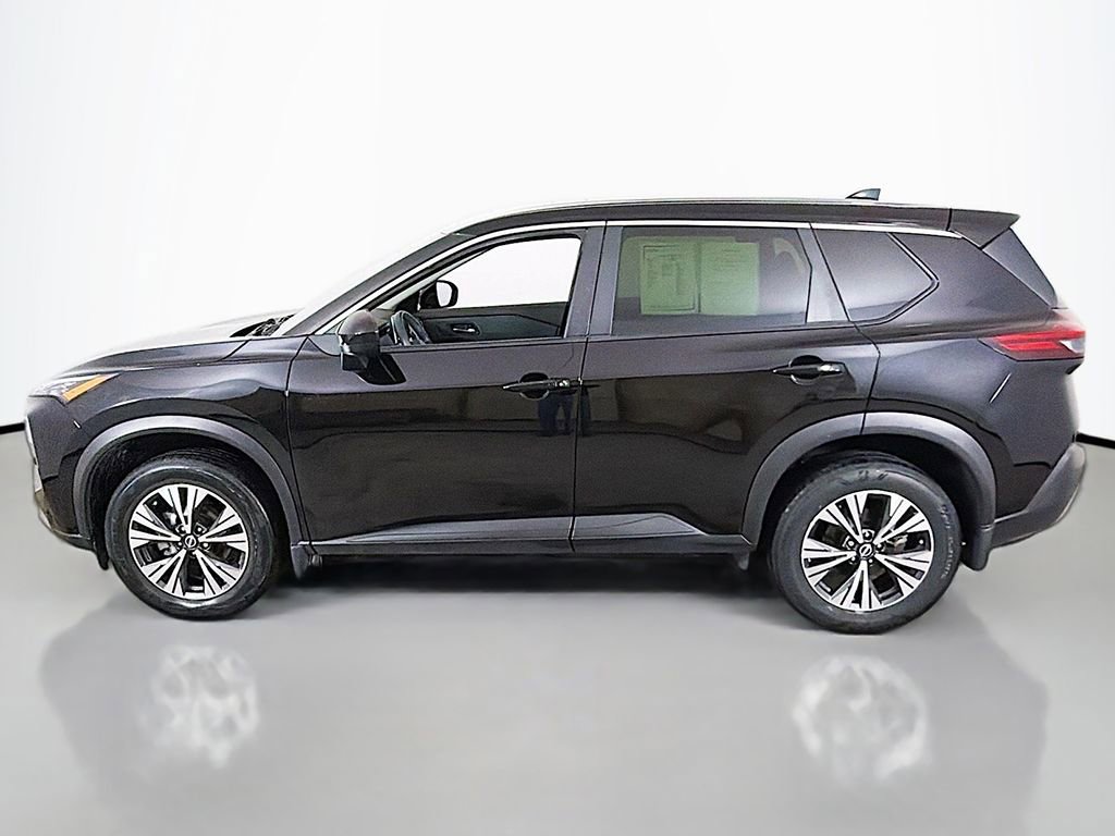 Used 2023 Nissan Rogue SV image 10